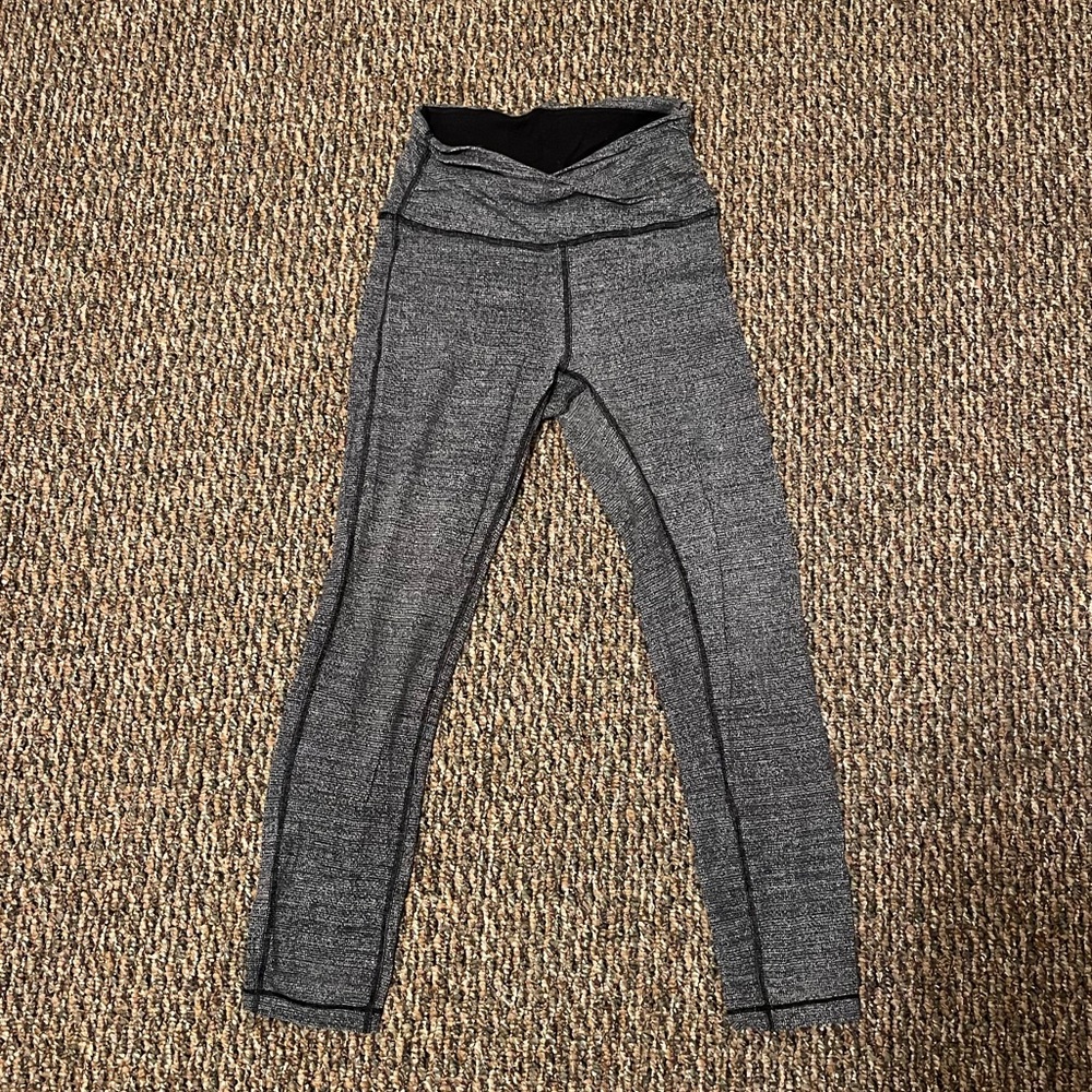 Lulu Align V-Waist High Rise Leggings
